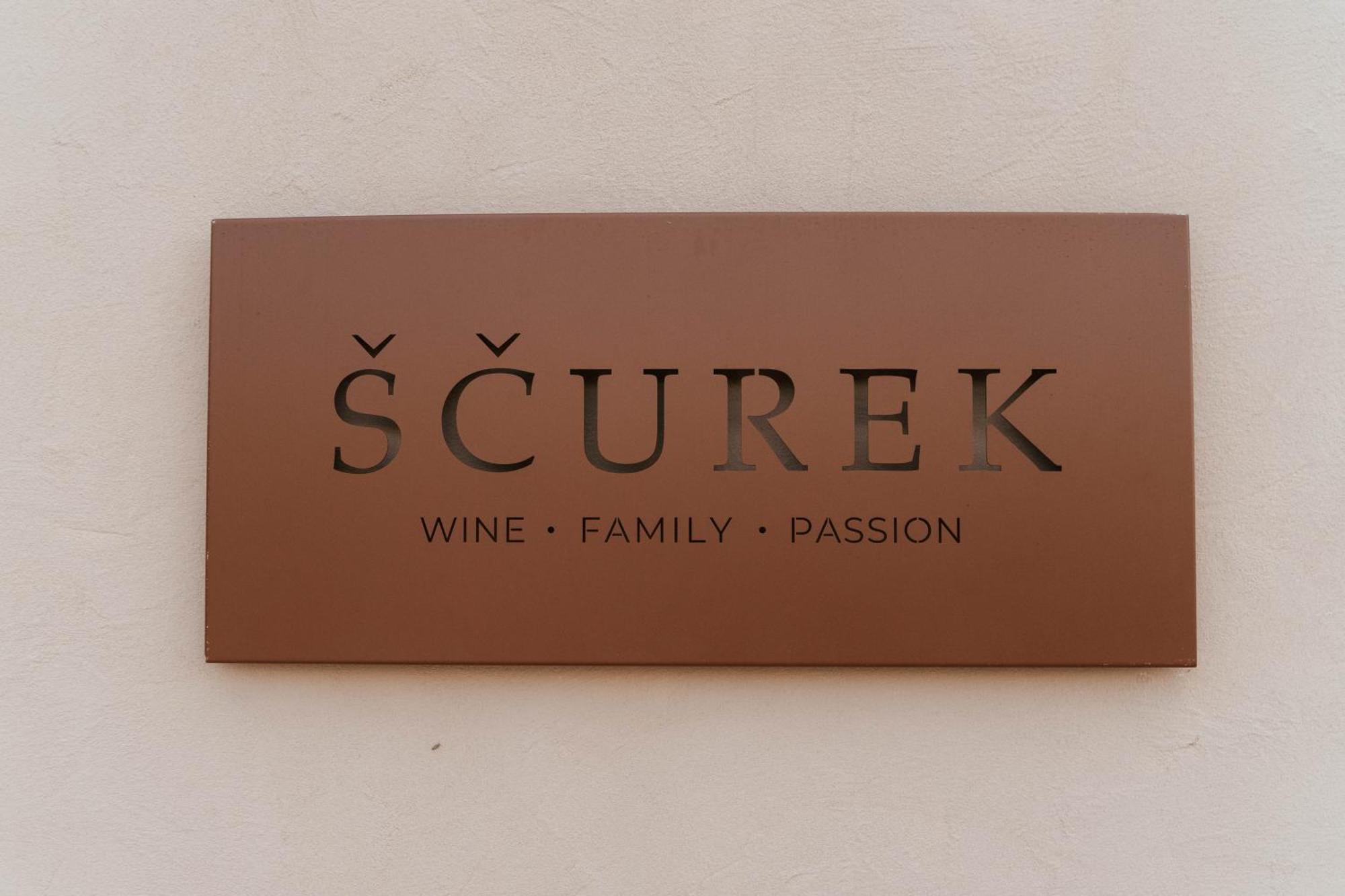 도브로보 Posestvo Scurek Wine B&B 외부 사진