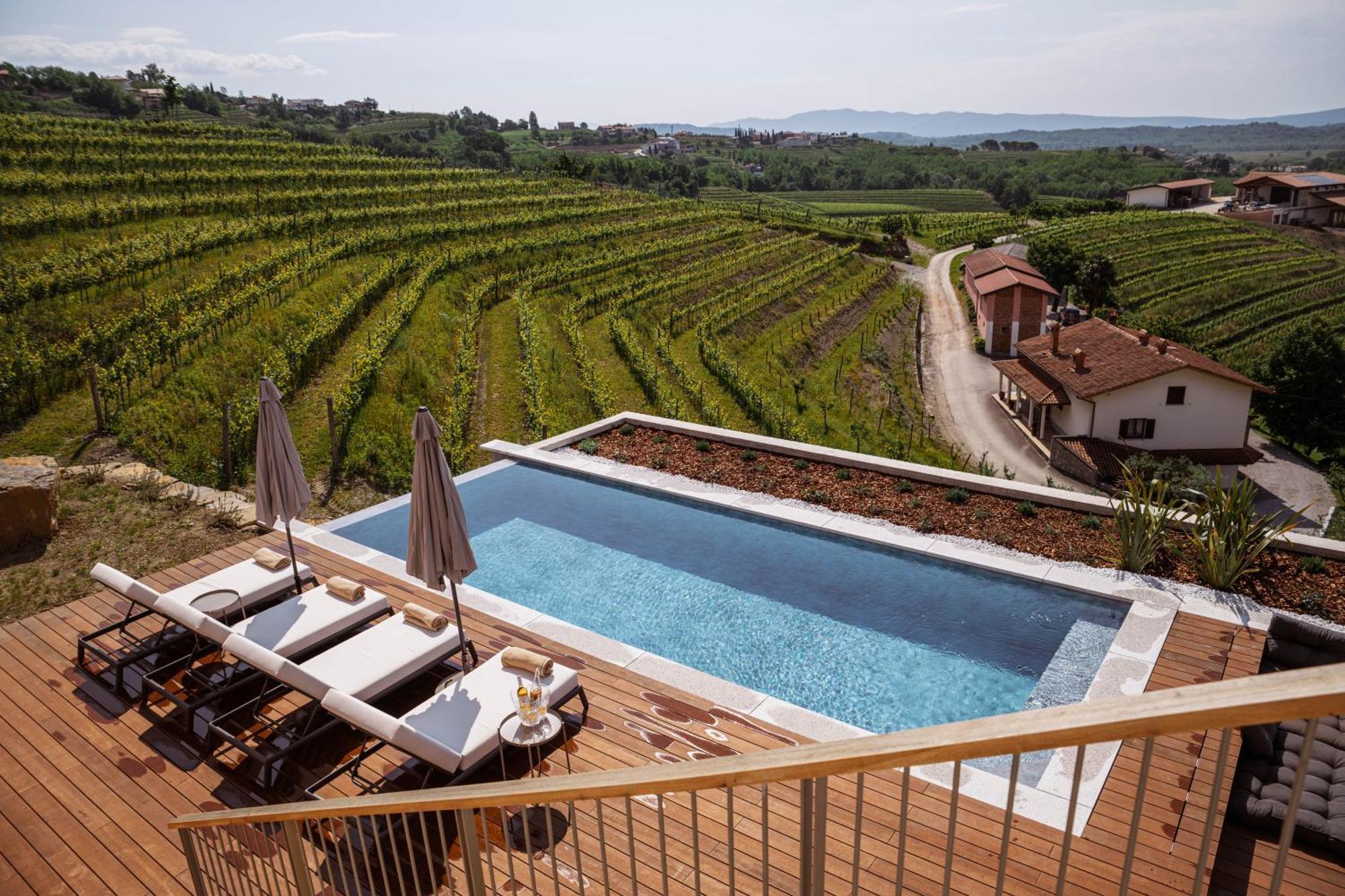 도브로보 Posestvo Scurek Wine B&B 외부 사진